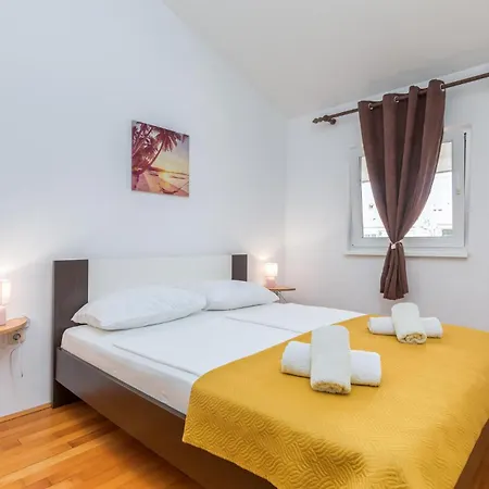 1 Bedroom Lovely In Pula